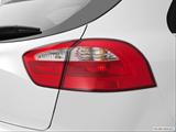  Passenger Side Taillight photo